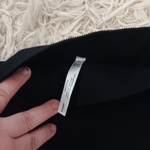 Love Tree black ribbed leggings Size M NWT - Picture 2 of 3